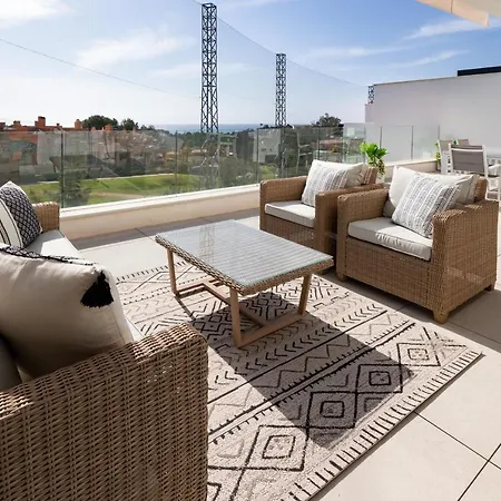 Deluxe Duplex Con Piscina Privada דירה מארבלה